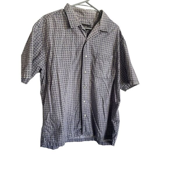 Eddie Bauer Mens Purple & White Geometric Short Sleeve Button Down Shirt Large - Picture 1 of 15